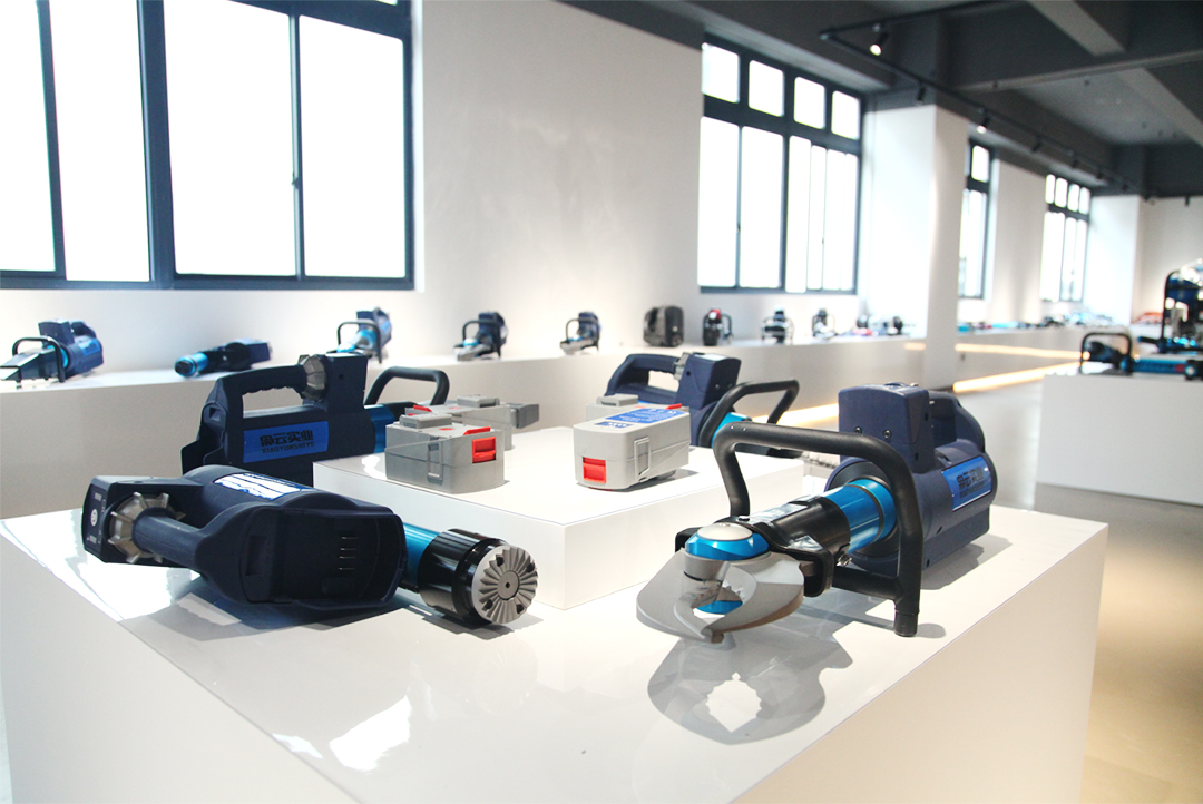Electric Rescue Tools